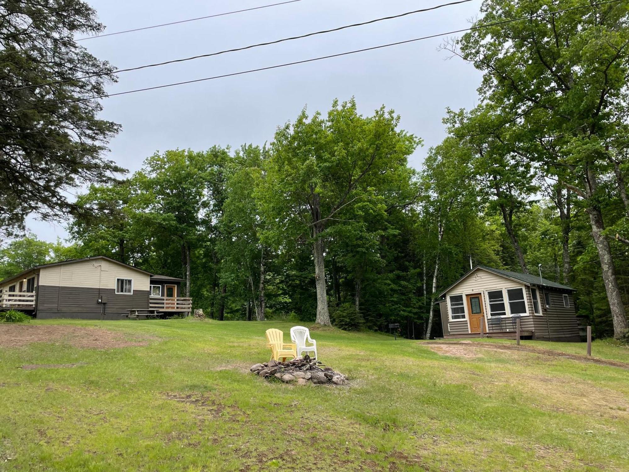 Hanging Horn Lakeside Resort Moose Lake المظهر الخارجي الصورة